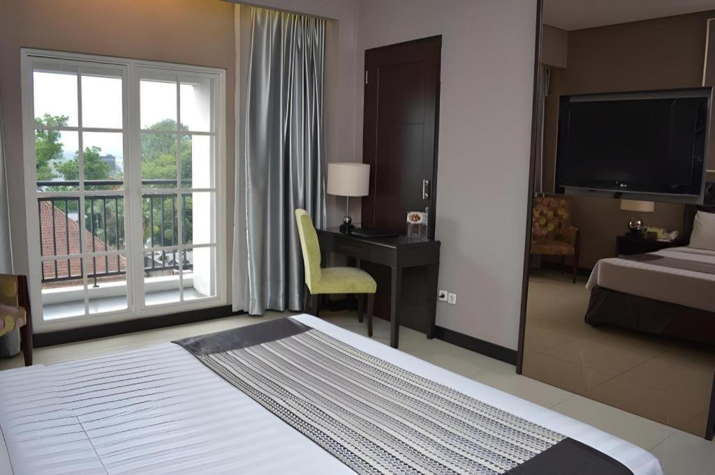 The Mirah Hotel Bogor Luaran gambar