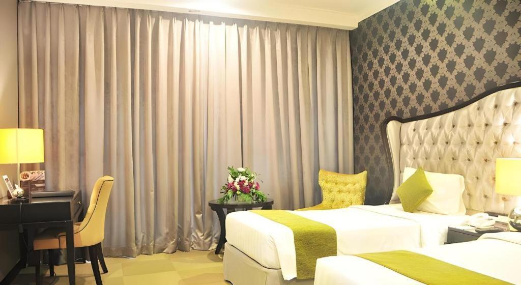 The Mirah Hotel Bogor Luaran gambar