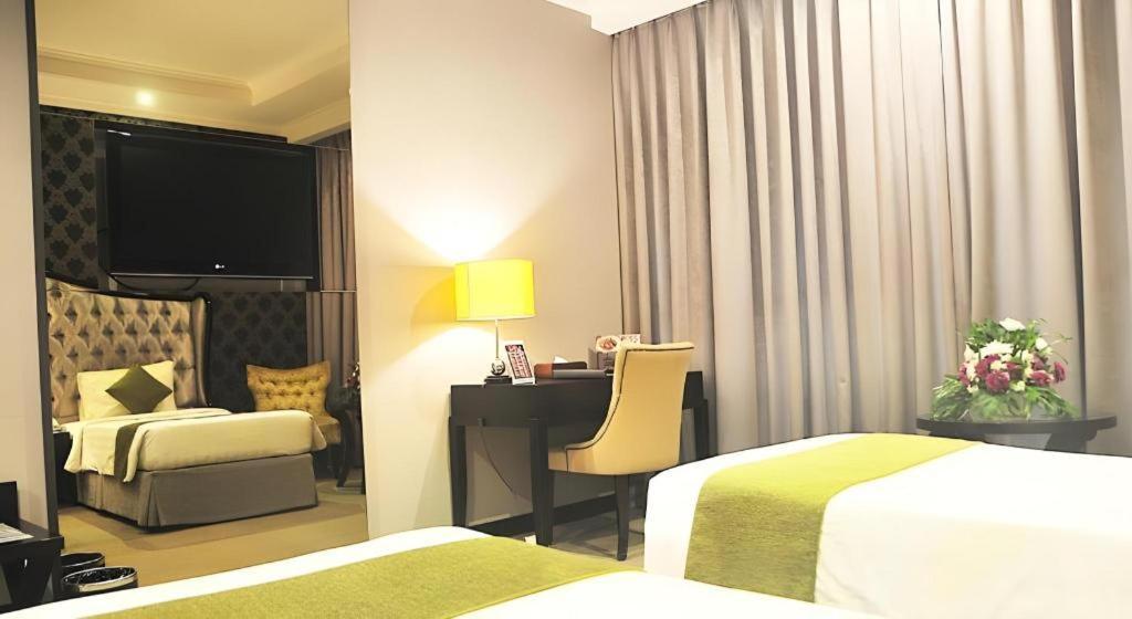 The Mirah Hotel Bogor Luaran gambar